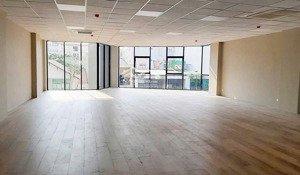 cho thuê văn phòng nguyễn xiển 70m2 giá chỉ 10 triệu/tháng vào làm việc ngay