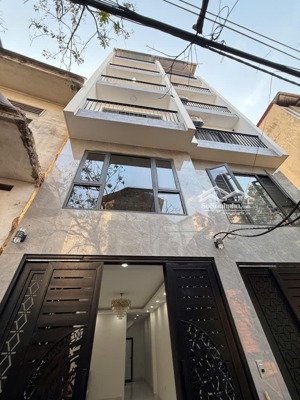 bán nhà 36m 6 tầng, thang máy 450kg. full đồ, ngõ ô tô, nhà 2 mặt thoáng, giá tốt nhất thị trường