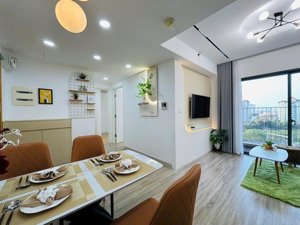 bán căn hộ 2pn nội thất mới tinh tại masteri thảo điền, giá tốt 