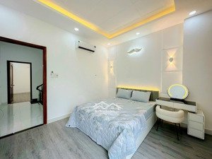 bán nhà mặt tiền kinh doanh trần quốc toản ngay sát hai bà trưng quận 3, dt: 3.2x12m, giá 13.5 tỷ