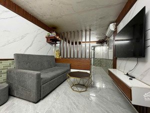 bán căn hộ tập thể tầng 1 khương trung, thanh xuân, 40m2, 30m ra phố, kinh doanh, giá hơn 2 tỷ