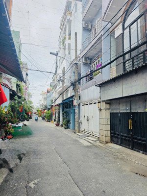 mtnb khu gò dầu (ngay ngã 4 tân quý), dt: 4.5m x 15.5m (nở hậu 4.9m) - 2 lầu. giá: 9 tỷ tl