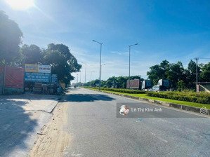 cần bán nhanh 1 lô đơn 140m2 mt nam kỳ khởi nghĩa giá đầu tư, lh: nắm chủ