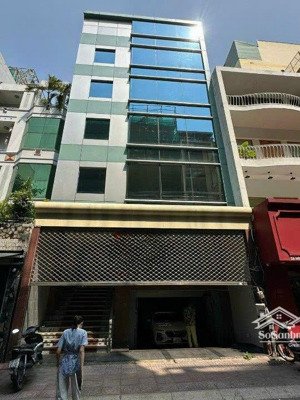 cho thuê nhà mt 250 phan xích long, phường 2, q. phú nhuận, nhà giáp ranh quận 1, tb bth.