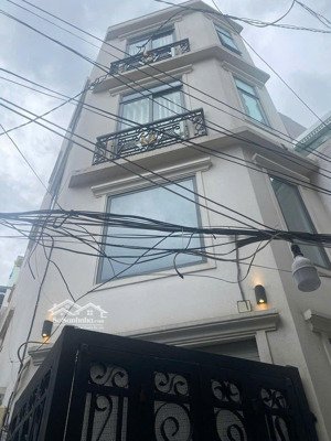 (7,2 tỷ tl) nhà 5 tầng mới đẹp cmt8, 6pn, 7wc đang cho thuê..!