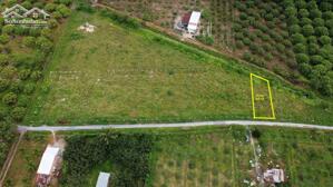 131m2 thổ cư. 2 mặt tiền. Đường xe hơi. Chỉ 240tr