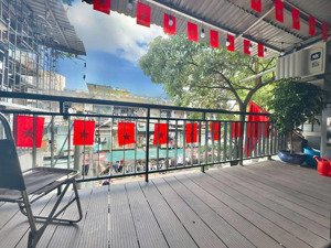 bán căn hộ tập thể khương đình, thanh xuân, ô tô đỗ, dt 60m2, 2pn, view sân chơi. giá nhỉnh 3 tỷ