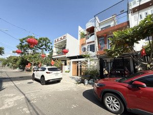 tôi cần bán lô đất tdc bá tùng - đường ban ban - gần công viên