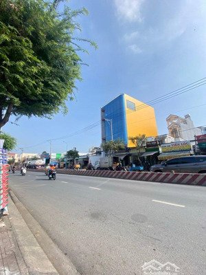 nhà vườn ngay trung tâm quận 7, 165m2 chỉ 50tr/m2, 11.5x14m, 7.2 tỷ tiện xây biệt thự hoặc chdv