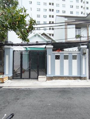 cho thuê nhà hẻm 1/ đường 12 trường thọ - thủ đức