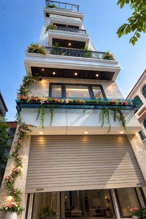 11.9 tỷ, bán nhà phố hồng tiến, 50m2, 7 tầng, thang máy, lô góc, đầy đủ nội thất, gara ô tô gần