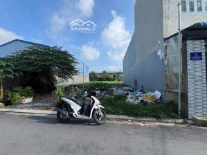 kẹt tiền ra gấp lô đất 310.9m hẻm 105 đường vườn lài giá 18 tỷ