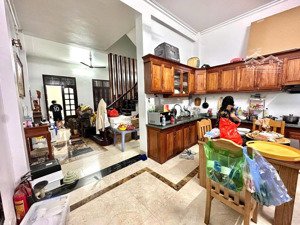 thụy khuê - tây hồ 50m2 4 tầng ở ngay ba bước chân ra mặt phố