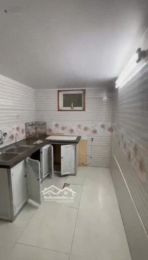 cho thuê 4 tầng ở ngõ 15 phố phương mai, đống đa, giá cực chất