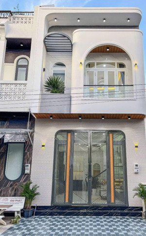 nhà trệt lầu siêu đẹp có 3 pn đường số 7 khu văn hoá tây đô - phường cái răng tp cần thơ