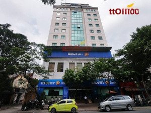 cho thuê nhà mặt phố trần hưng đạo. dt: 1750m2 ( 250m2x7t ). mt: 12m