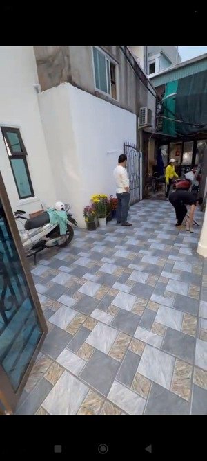 siêu phẩm phố cầu đất, sân cổng riêng , cách mặt đường vài bước chân