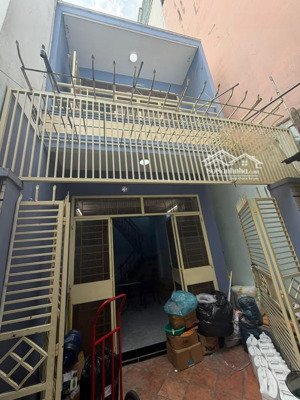 nguyễn văn công, p3, gv dt: 40m2 giá: 4 tỷ 750 với 2 tầng lầu gồm 2 pn