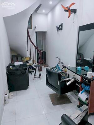 Bán nhà ĐẸP Kim Hoa 20m2 6T 7,9 tỷ, Lh: 0984417892.