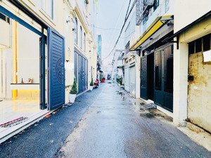 // xh trg nhà quang trung gv 5x7,2 lửng 2l mái bằng st 3pn3vs hcđ bst alo hiệp land