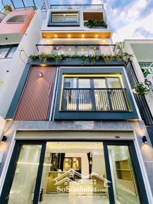 hạ 500 triệu bán nhà nguyễn văn cừ - q1 giá 5tỷ220/78,2m2 giáp q5. cho thuê 31 triệu/tháng