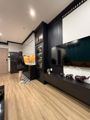 cho thuê căn hộ mới đẹp giá tốt tại vinhomes smart city, hỗ trợ đầy đủ thủ tục giấy tờ,đki tạm trú.