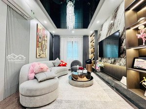 bán nhà lạc long quân tây hồ 45m 5 tầng 15.x tỷ ô tô đỗ cửa 2 thoáng full nội thất đẹp ở ngay