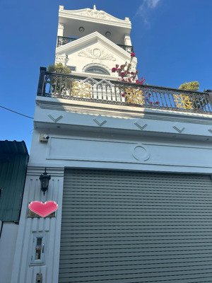 nhà mới đẹp long lanh - tặng full nội thất - đào tông nguyên, nhà bè bạn đang tìm kiếm một ngôi nh