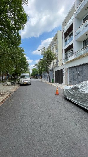 bán nhà kdc hiệp thành city q12 nhà 4 tầng 5m x 18m - đường nhựa 8m