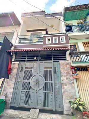 mã lò ngang 4.4m 2 tầng btct hẻm 6m gần lê văn quới 3.85 tỷ