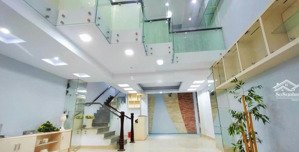 nhà nguyên căn 5.5x16m trần hưng đạo q1 hợp vp/công ty 42tr