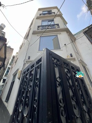 q3 cmt8 căn góc 2 mặt thoáng 5 tầng 6pn sổ nở hậu 5.1m chỉ 7,69 tỷ tl