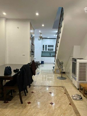 ngọc thụy - nguyên căn 5 tầng, thang máy - 7 ngủ