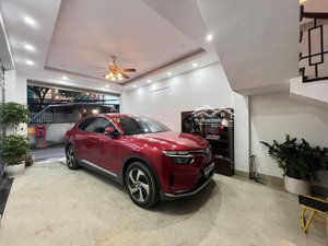 bát khối - nguyên căn 5 tầng, siêu đẹp - ô tô tránh - ở +kd, vp