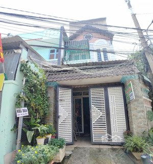 bán nhà đẹp ở ngay khu phố kim điền thị trấn cần giuộc