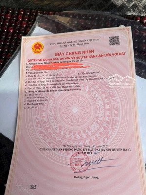 chính chủ cần bán, 200m2, 6m mặt tiền, lô góc 2 mặt tiền, trục xe buýt, cách hồ suối hai 100m,