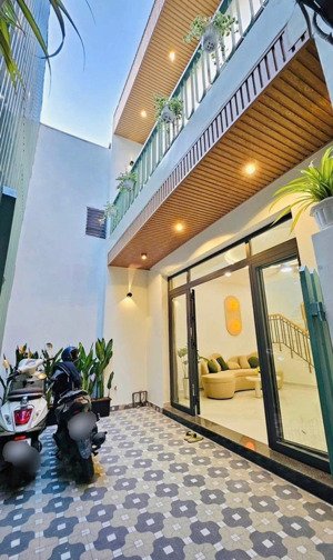 nhà mới đẹp giá tốt - gần phan văn trị - btct 2tầng - dọn vào ở ngay