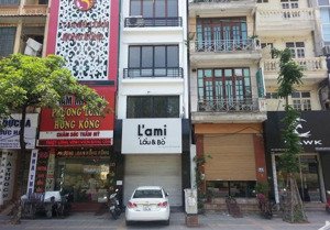 bán gấp mt cách mạng tháng 8 -kc 3 tầng + mái che cầu thag - dt 7.8 x 9 - hđt 45tr/tháng. giá 20 tỷ