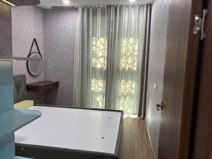 cho thuê căn hộ sang - xịn - đẹp long lanh đối diện nam cường building