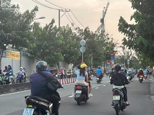 Nhà phố Tân Sơn ngay ga T3 tiện xây CHDV 125m2 ngang 4.2m HXT gần chợ PVB 11.9 tỷ.