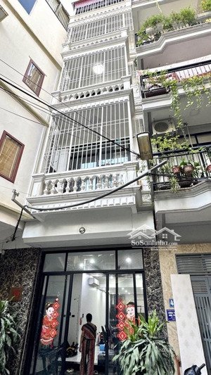 chùa hà, nguyễn văn huyên, cầu giấy, 51m2, 3pn rộng, 3 phòng làm việc, ô tô đỗ cửa.