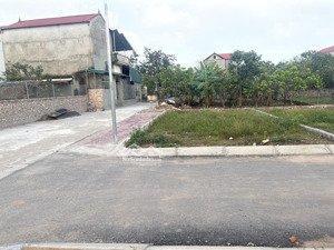 đất dân ngay ngã 4 đông tảo 90m2 lô góc đường 2 ô tô tránh giá hơn 3 tỷ có tl