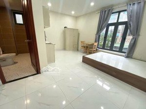 giá thuê: 2.000.000đ/tháng phòng cho thuê gần công viên phần mềm quang trung sát công an