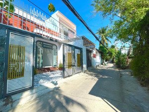 bán nhà 104m2 hẻm 158 hương lộ ngọc hiệp, gần chợ phương sài. cách tháp trầm hương chỉ 2,5km