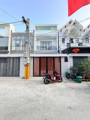 bán nhà 1t1l ( hoá an củ).dt:5x20=100m2. giá: 4tỷ đường 2 xe hơi né nhau thông