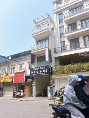 bán nhà mặt phố bạch mai-kinh doanh đỉnh - thang máy xịn - không quy hoạch - bay nhanh