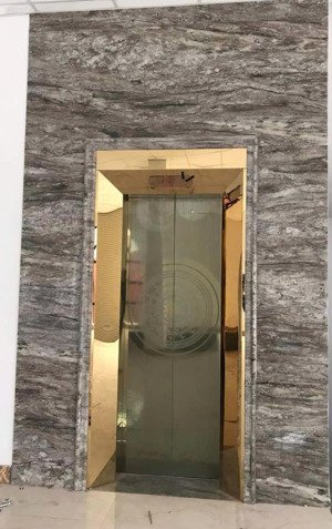 tôi chủ nhà cho thuê nhà hai cửa đi, sát hàng gai, hàng hòm, hàng bông, thang máy; 162m2* 5t- 54 tr