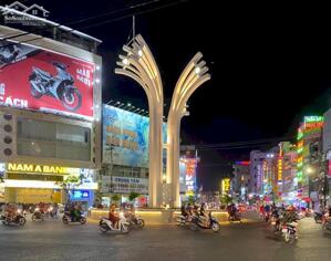  BÁN HOẶC CHO THUÊ – MẶT TIỀN TRẦN HƯNG ĐẠO (TRUNG TÂM LONG XUYÊN)