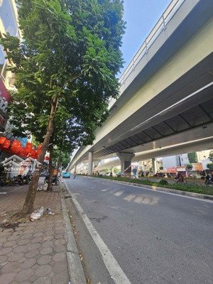 siêu phẩm trường chinh nhà mặt tiền kinh doanh khủng đại phát.