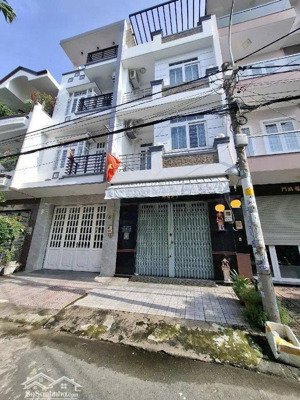 nhà mt đường số 19e -khu tên lửa, gần coopmark, chợ, trường học, 4.5 x 15m, 3.5 tấm, lh: 